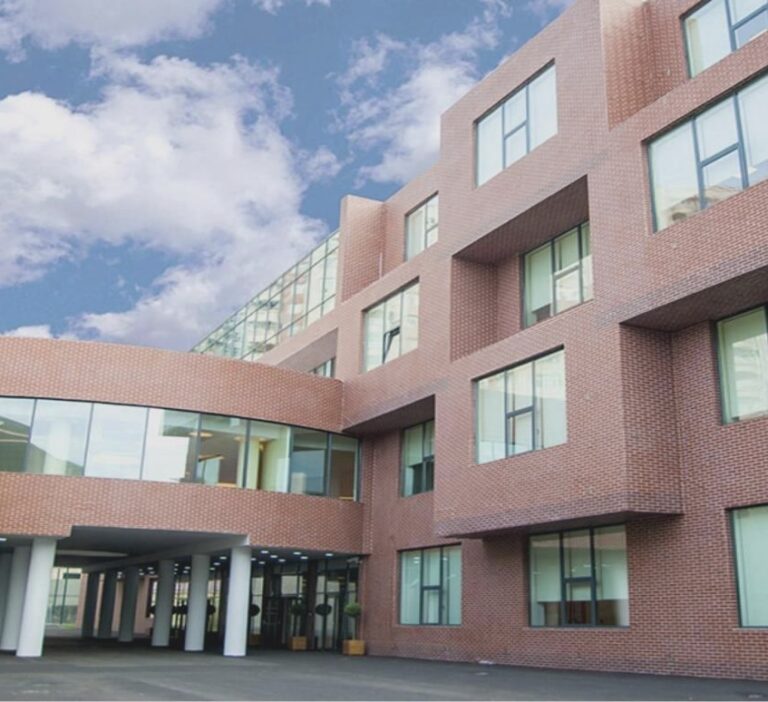 Avropa – Azərbaycan məktəbi